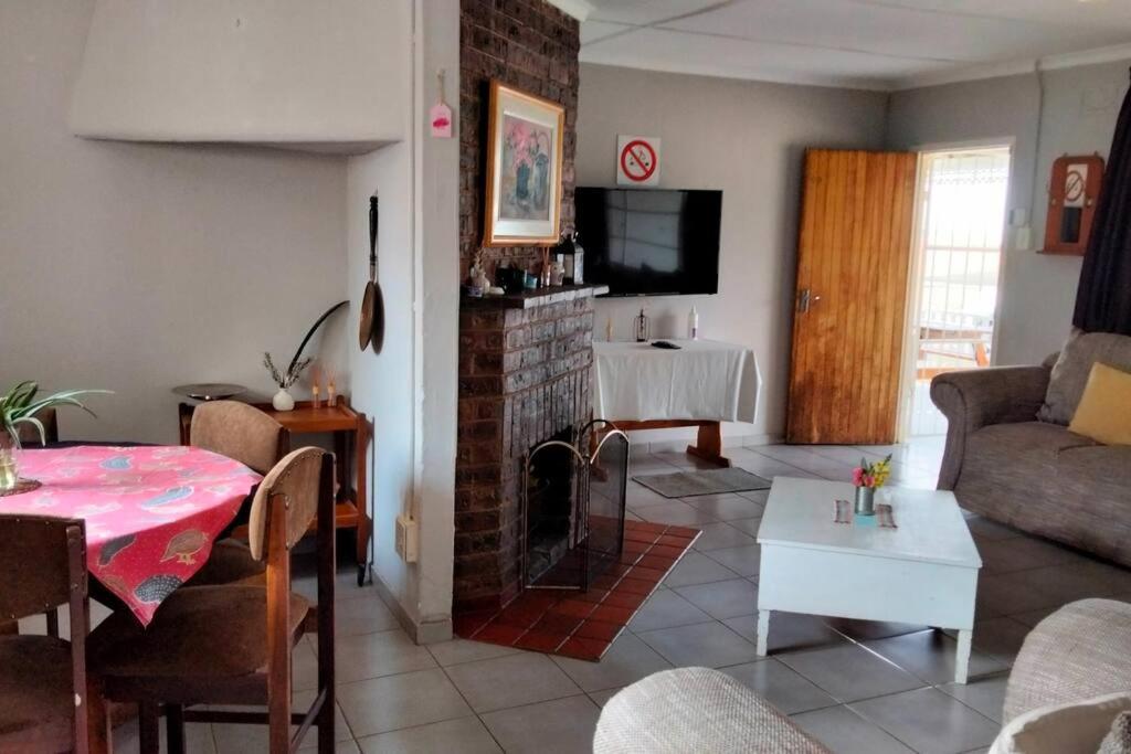 Meshlynn Farm Cottage Thendele Екстер'єр фото