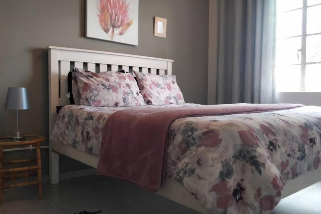 Meshlynn Farm Cottage Thendele Екстер'єр фото