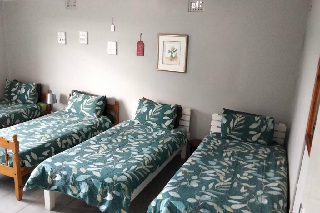 Meshlynn Farm Cottage Thendele Екстер'єр фото